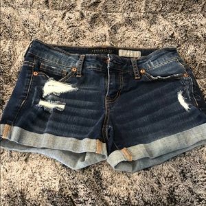 Distressed shorts